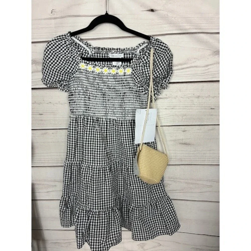 Bonnie Jean Girls Gingham Smocked Tiered Dress with Daisy Trim & Purse Size 12